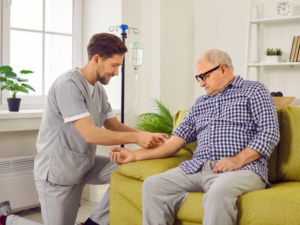 Altıntaş Evde Bakım